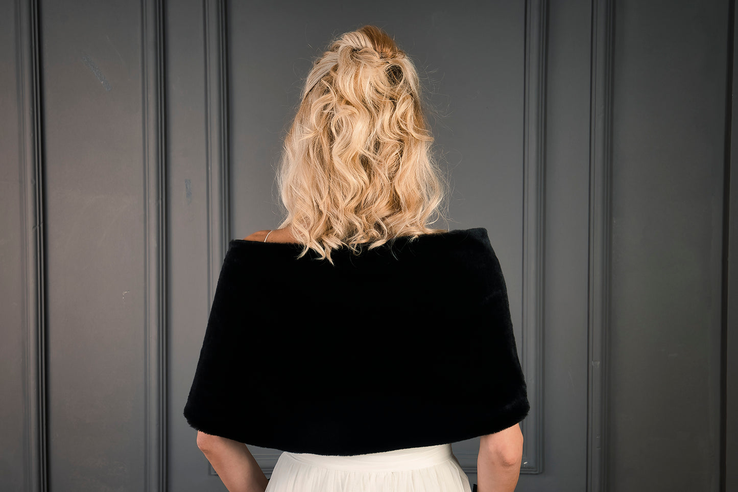 Kısa Broşlu Kürk Etol Gelin Bolero Şal Davet Panço Ceket