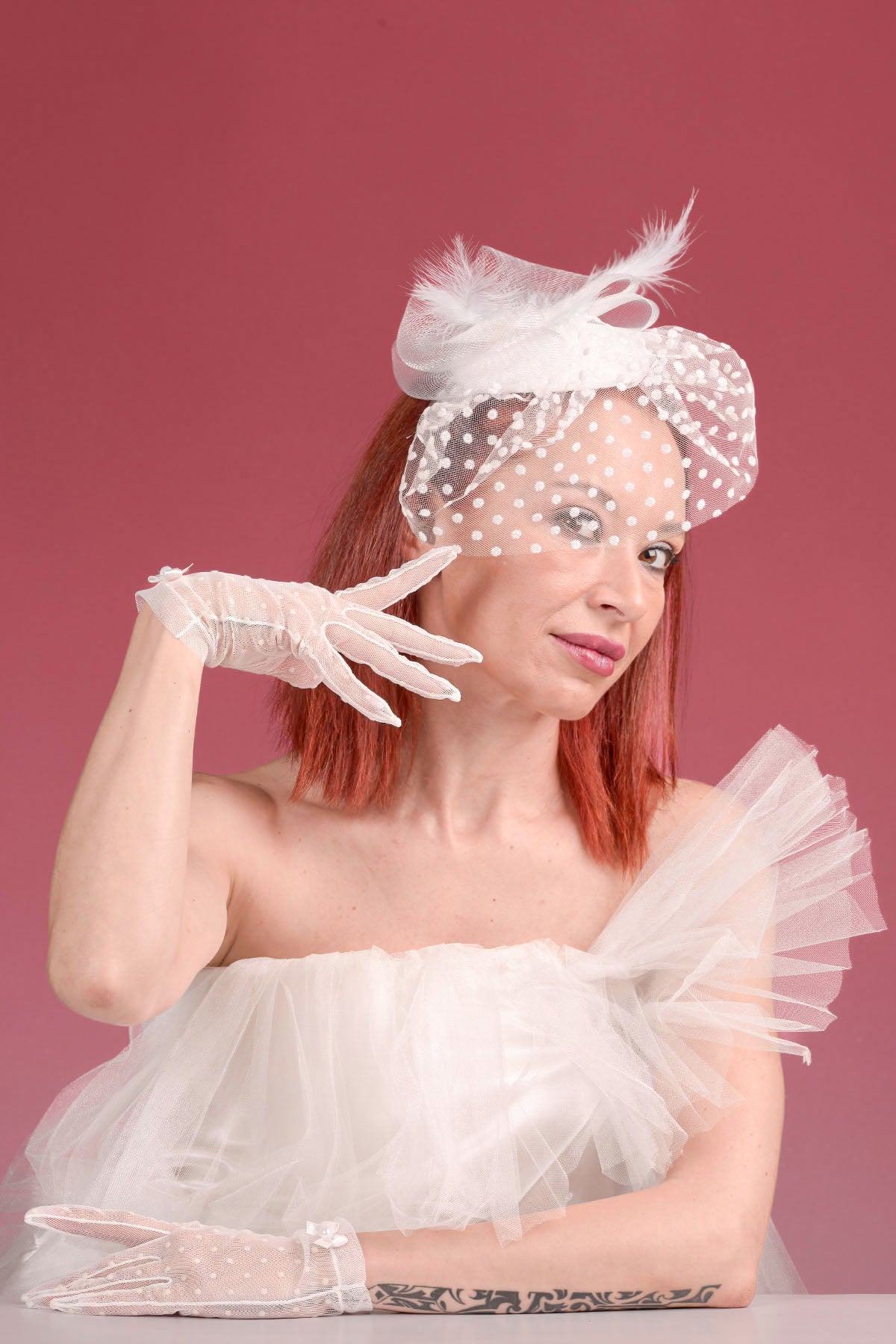 Puantiyeli Gelin Kepi Nikah Şapkası Ve Yeni Puanlı Gelin Eldiveni Kombin Set