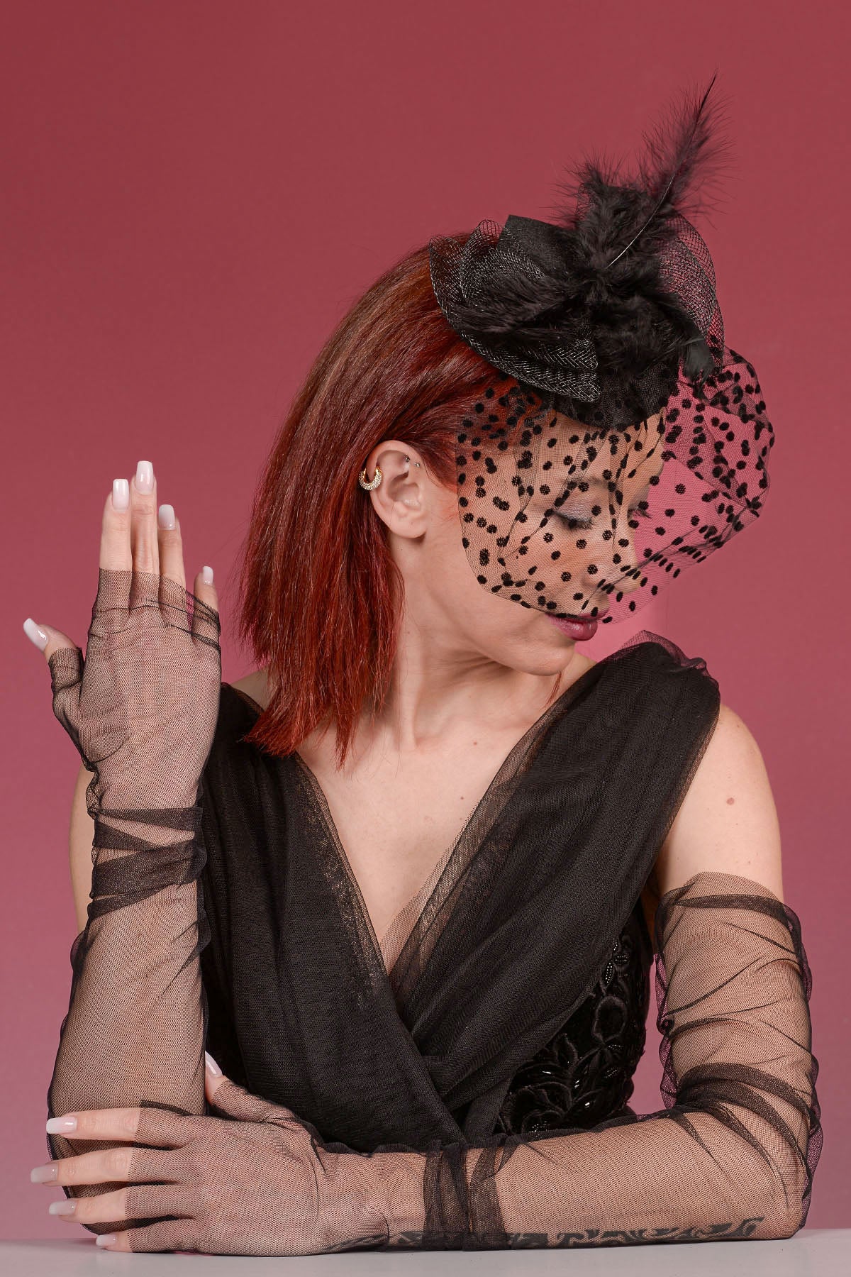 Puantiyeli Gelin Kepi Nikah Şapkası Ve Uzun Tül Kesik Parmak Gelin Eldiveni Kombin Set